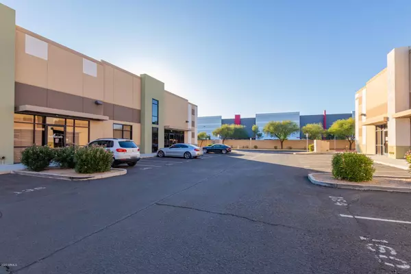 Phoenix, AZ 85050,2630 E MOHAWK Lane #140