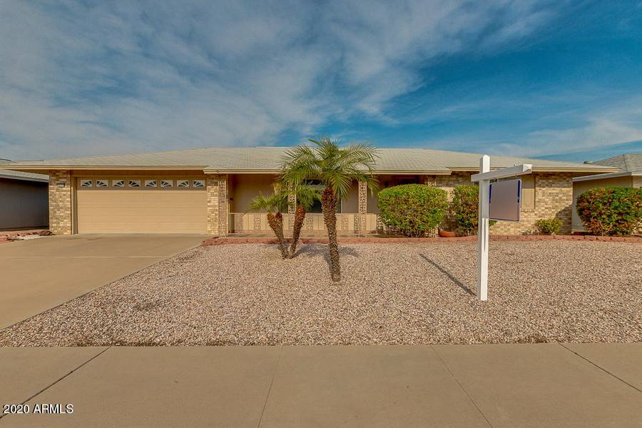 10710 W HUTTON Drive, Sun City, AZ 85351