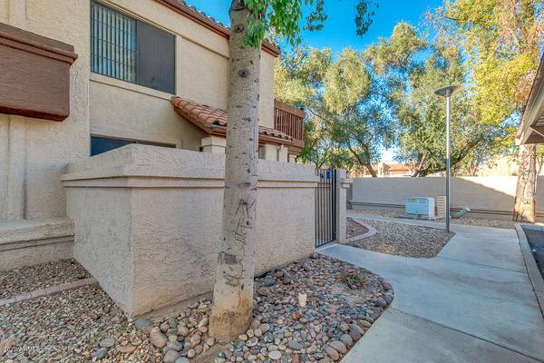 Mesa, AZ 85210,818 S WESTWOOD -- #C102