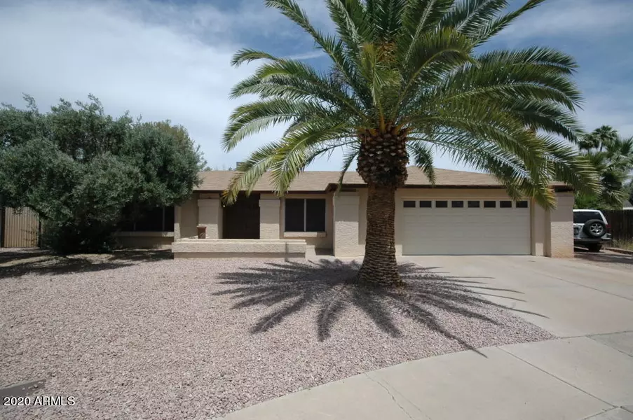 2226 S REVERE Circle, Mesa, AZ 85210