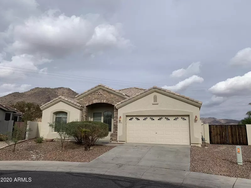 5902 W QUESTA Drive, Glendale, AZ 85310