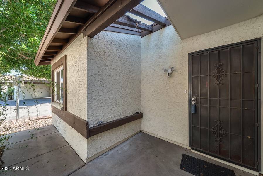 4533 W MCLELLAN Road, Glendale, AZ 85301