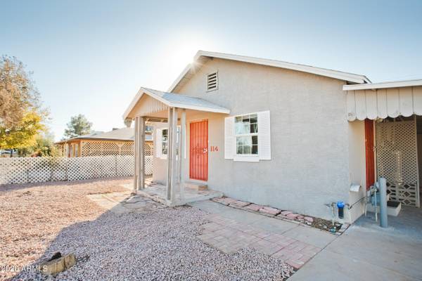 Mesa, AZ 85203,114 N MILLER Street