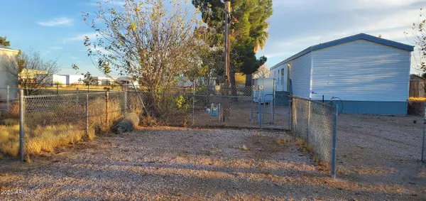 Salome, AZ 85348,64698 HARCUVAR Drive