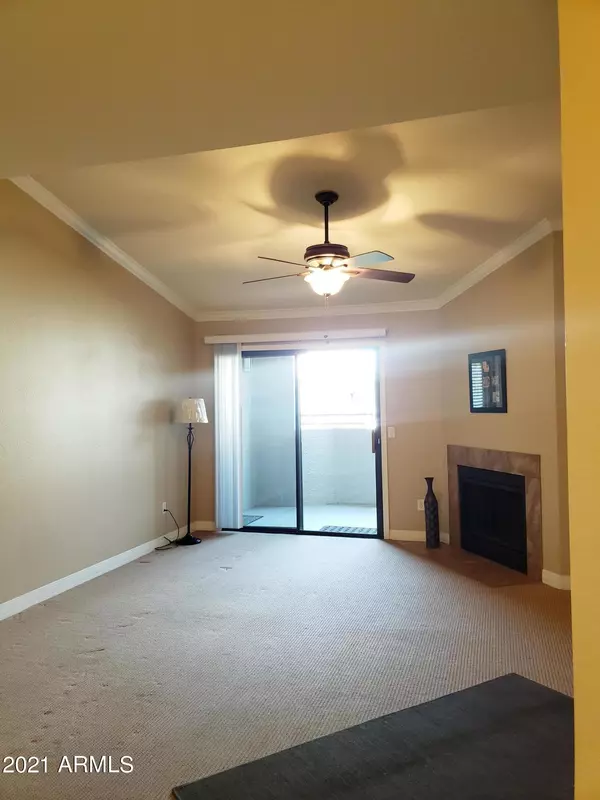 Phoenix, AZ 85016,2025 E CAMPBELL Avenue #338