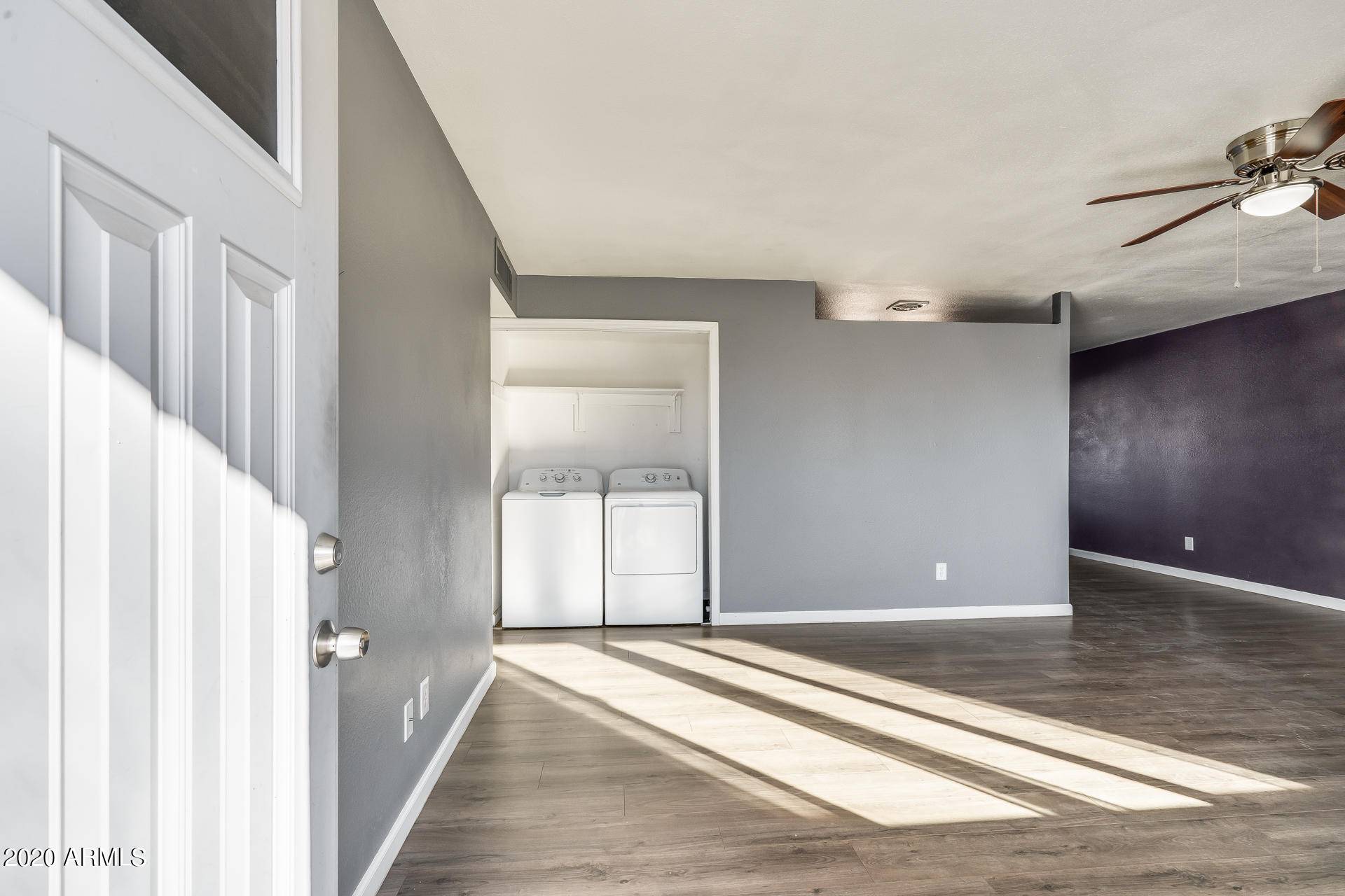 Phoenix, AZ 85053,3402 W LISBON Lane