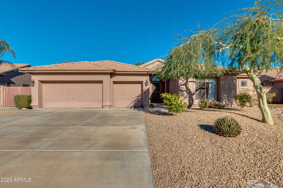 4616 W WHISPERING WIND Drive, Glendale, AZ 85310