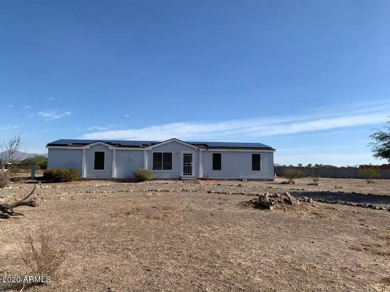 30251 W LATHAM Street, Buckeye, AZ 85396