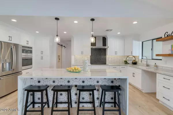 8408 E QUARTERHORSE Trail, Scottsdale, AZ 85258