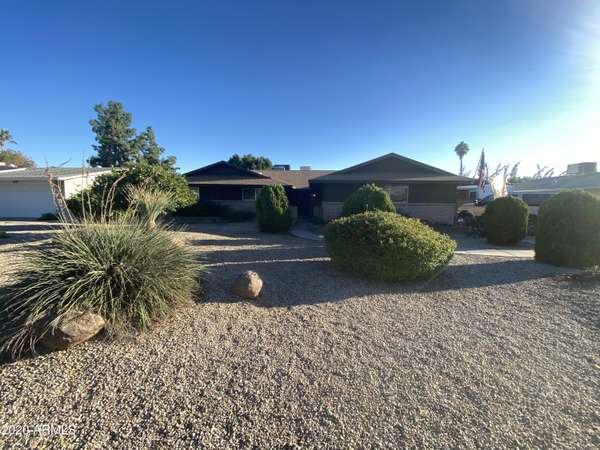 2055 E FAIRFIELD Street, Mesa, AZ 85213