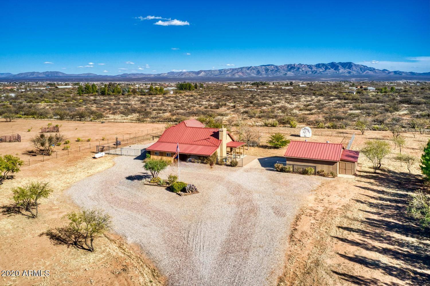 6701 S MOSON Road, Hereford, AZ 85615