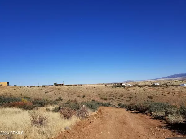 Dewey, AZ 86327,10416 E KACHINA Place #C