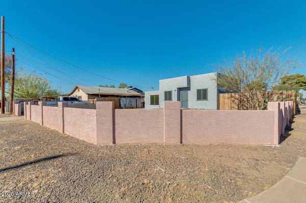 Phoenix, AZ 85040,744 E WIER Avenue