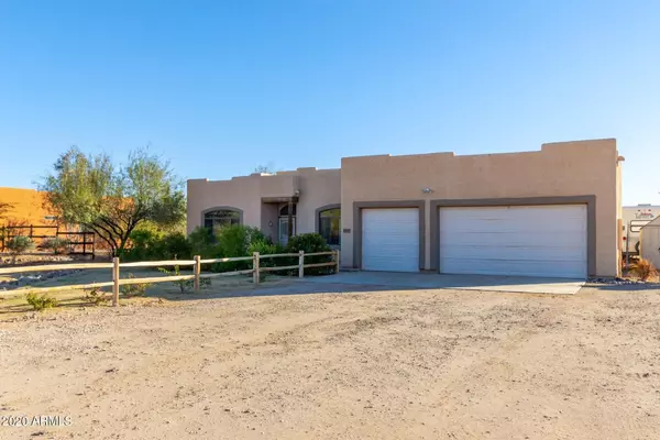 22331 W MADRE DEL ORO Drive, Wittmann, AZ 85361