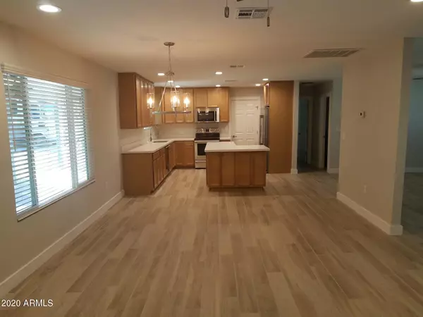 Tolleson, AZ 85353,9003 W LILLIAN Lane