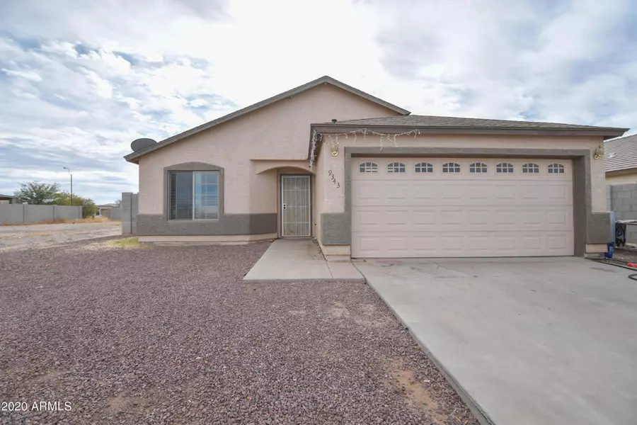 9343 W MAGNUM Drive, Arizona City, AZ 85123