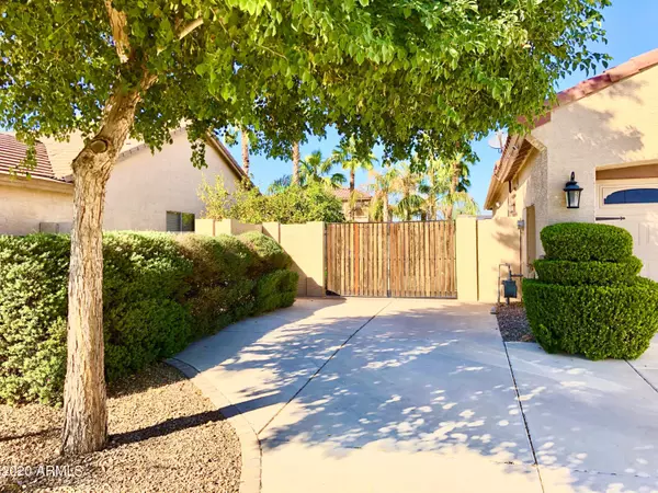 Chandler, AZ 85249,2976 E County Down Drive