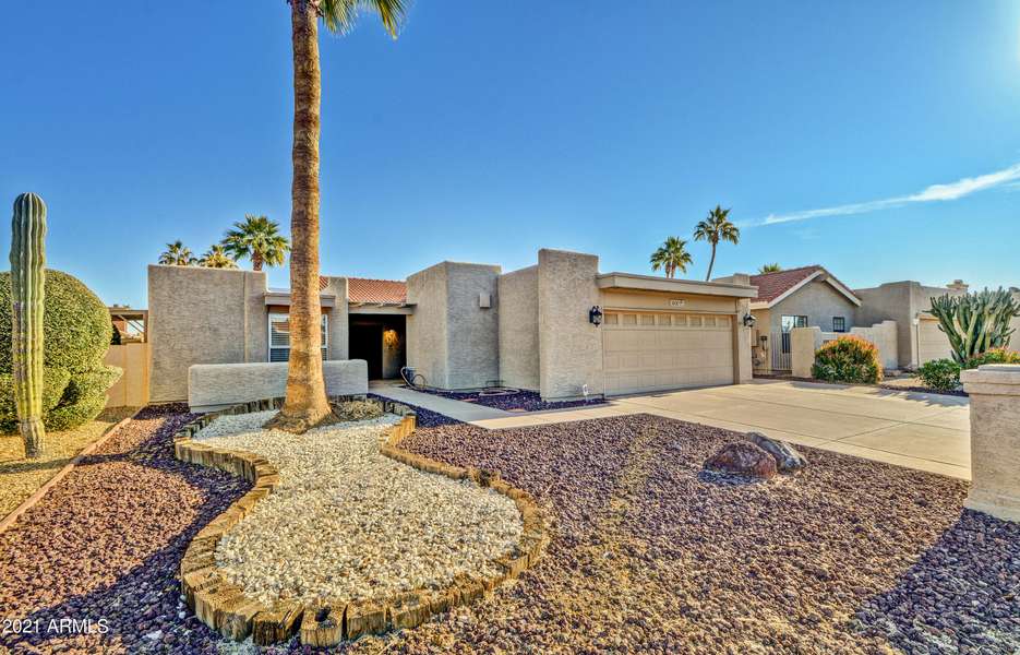 26001 S GREENCASTLE Drive, Sun Lakes, AZ 85248