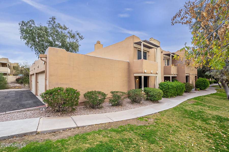 1425 E DESERT COVE Avenue #9B, Phoenix, AZ 85020