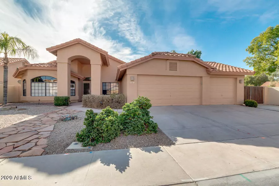 401 E HEARNE Way, Gilbert, AZ 85234