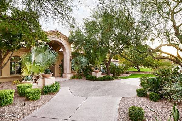 Paradise Valley, AZ 85253,6427 E HORSESHOE Road