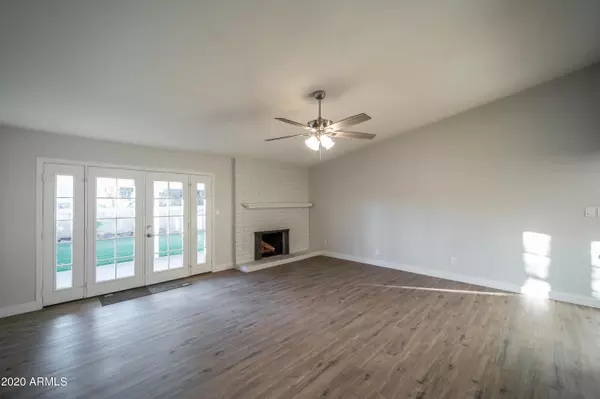 Phoenix, AZ 85044,4315 E PONCA Street