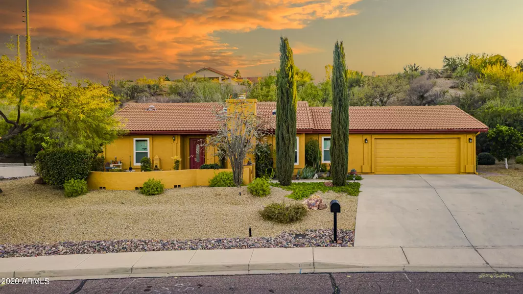 855 W SANTA FE Drive, Wickenburg, AZ 85390