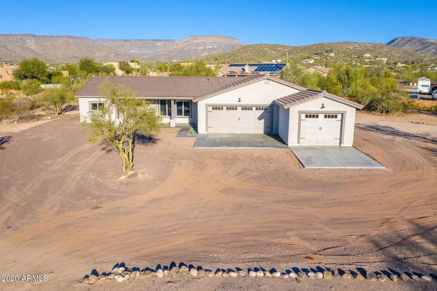 44811 N 18TH Street, New River, AZ 85087