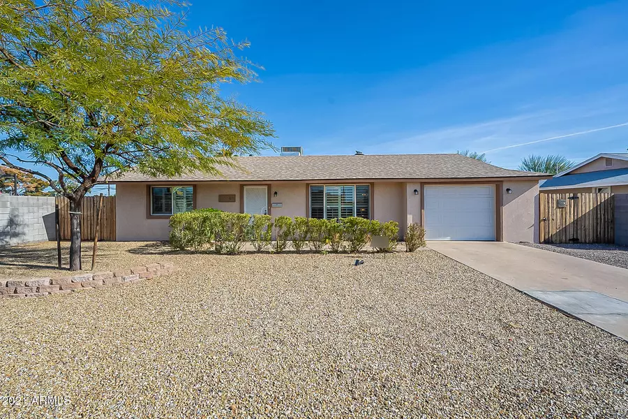 12243 N 111th Avenue, Sun City, AZ 85351