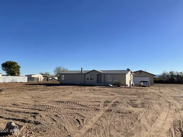 23219 W Lone Mountain Road, Wittmann, AZ 85361