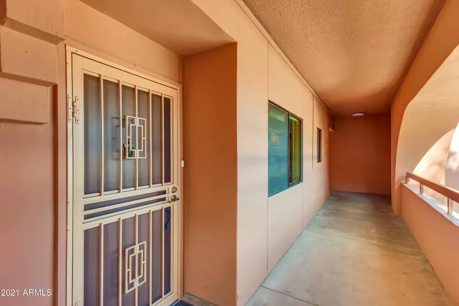 12212 N PARADISE VILLAGE Parkway S #346, Phoenix, AZ 85032