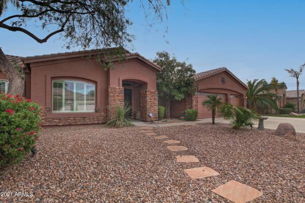 Chandler, AZ 85249,823 E ELMWOOD Place