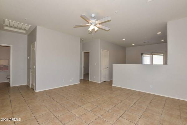 Peoria, AZ 85381,8736 W WOOD Drive