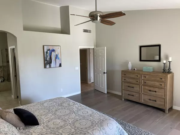 Scottsdale, AZ 85254,5335 E MICHELLE Drive