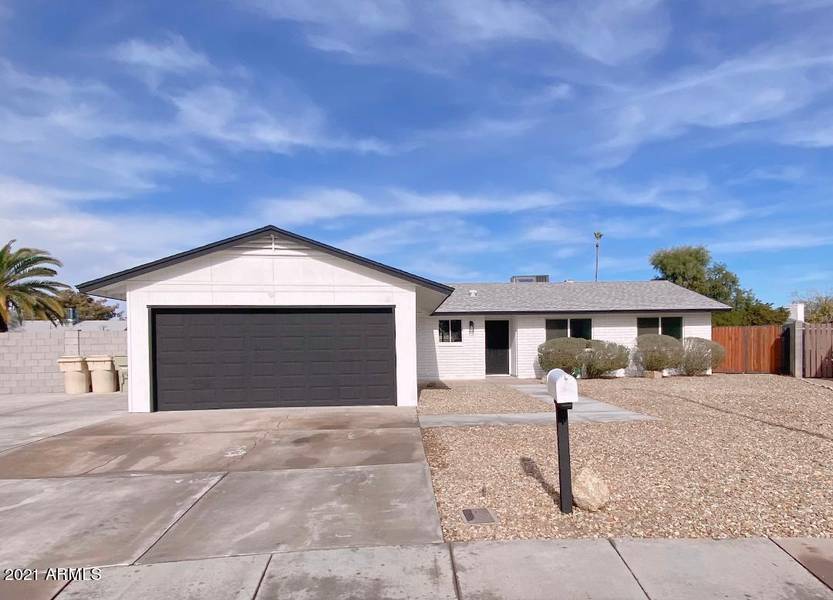 9215 N 52ND Drive, Glendale, AZ 85302