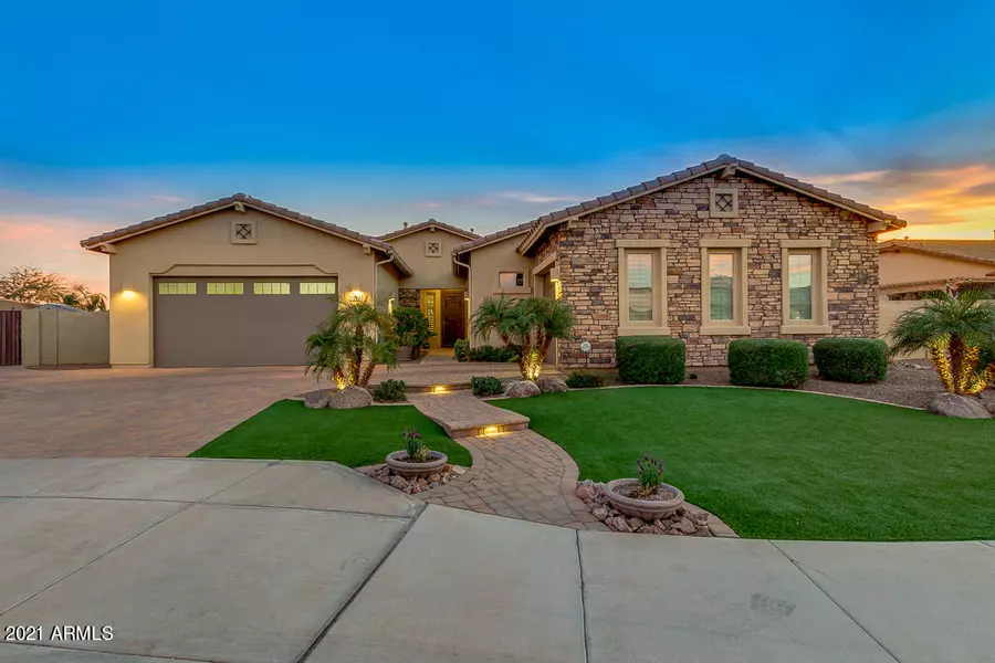 1169 E RELIANT Street, Gilbert, AZ 85298