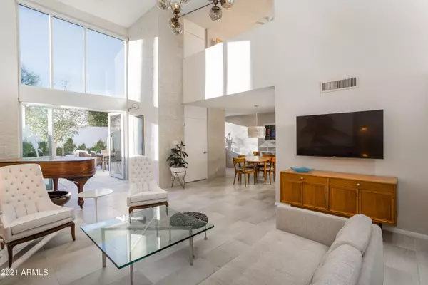 Phoenix, AZ 85018,4668 N 40TH Street