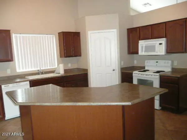 San Tan Valley, AZ 85140,3735 E MAGNUS Circle