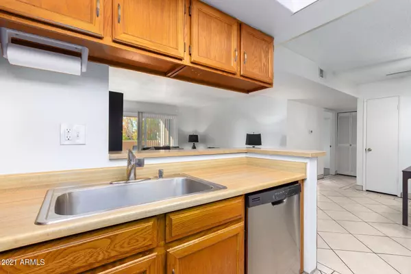 Mesa, AZ 85201,540 N MAY Street #3065