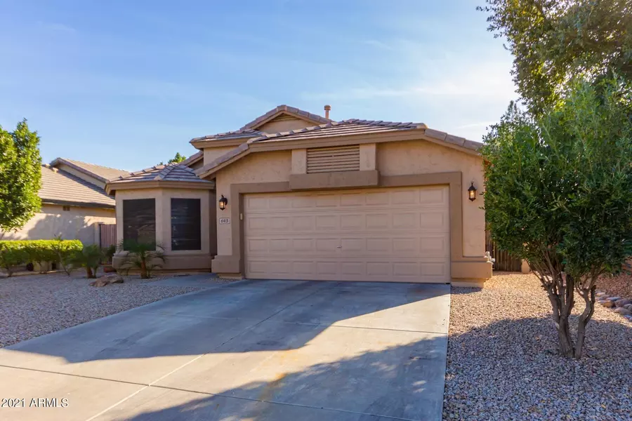 6413 W WAHALLA Lane, Glendale, AZ 85308