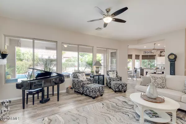 Gilbert, AZ 85298,5061 S BARLEY Court