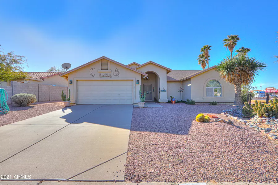 9581 W PINEVETA Drive, Arizona City, AZ 85123