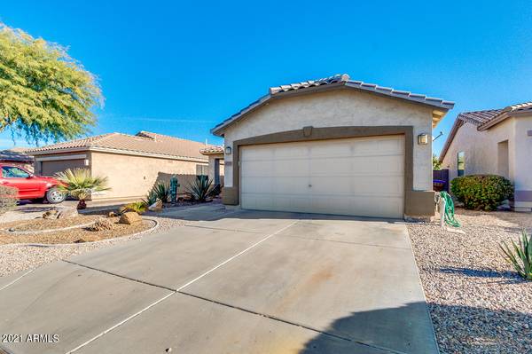 San Tan Valley, AZ 85143,30295 N CORAL BEAN Drive