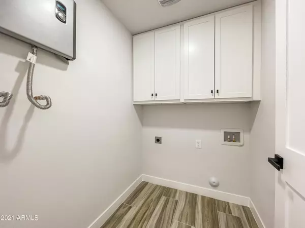 Phoenix, AZ 85008,4624 E Fillmore Street