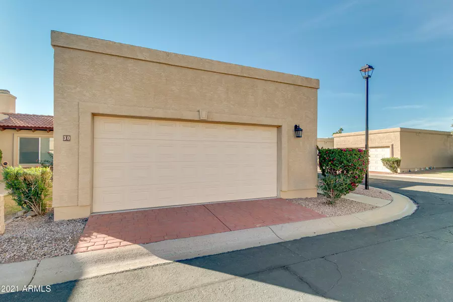 1360 E BROWN Road #30, Mesa, AZ 85203