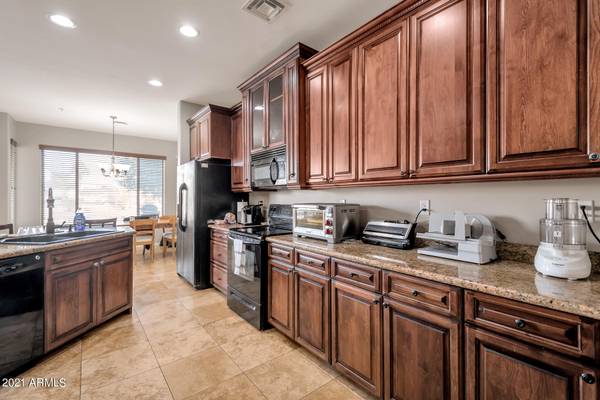 Gilbert, AZ 85233,1414 W CORAL REEF Drive