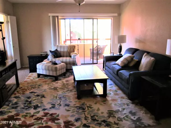 Phoenix, AZ 85032,12212 N PARADISE VILLAGE Parkway S #437