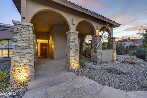 Scottsdale, AZ 85255,9049 E LOS GATOS Drive