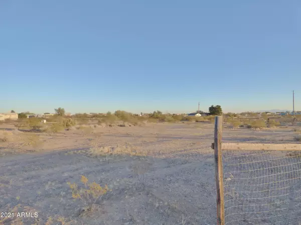 Wittmann, AZ 85361,30217 N CROZIER Road #-