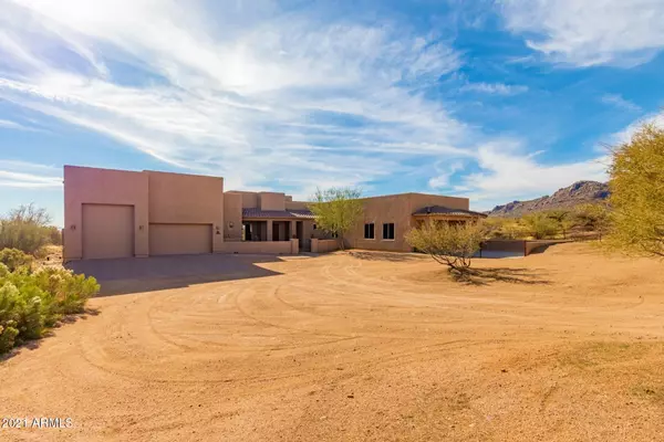 Scottsdale, AZ 85262,13935 E SMOKEHOUSE Trail